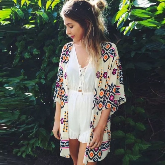 NWT Winged Kimono Duster Shawl Boho Vintage OS - Picture 2 of 7